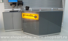 Торговое оборудование для магазинов музыкальных инструментов