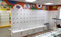 Торговое оборудование детского магазина обуви Емеля коллекция КАРАМЕЛЬ Фото 16