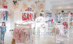 Торговое оборудование детского магазина Винни ТЦ Dream House Барвиха коллекция МОНАЛИЗА Фото 15